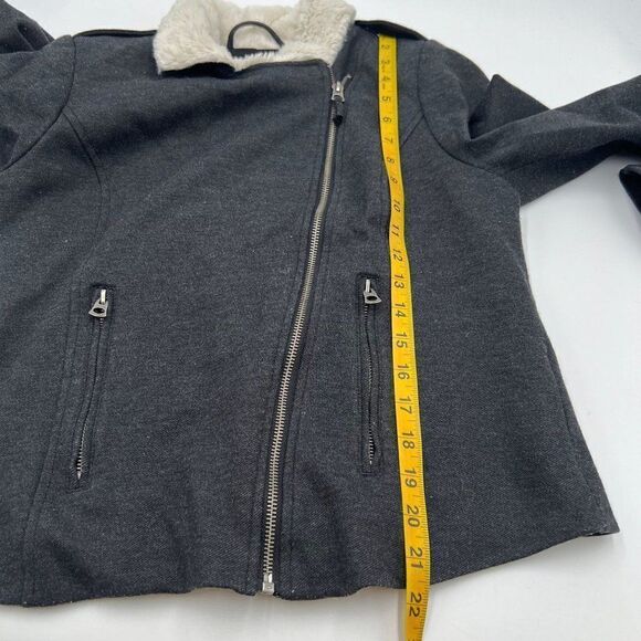 Lucky Brand Black Jacket with Cream Faux Fur Collar - Picture 9 of 13